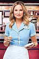 nettles-waitress