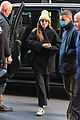 dakota-johnson-wears-a-green-beanie-in-nyc