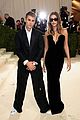 hailey-bieber-says-shes-sticking-with-justin-bieber