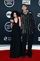 mgk-amas-red