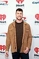 bachelor-stars-jingle-ball-20211