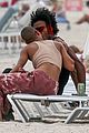 willow-smith-flaunts-pda-dewayne
