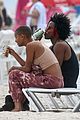 willow-smith-flaunts-pda-dewayne