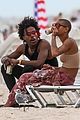 willow-smith-flaunts-pda-dewayne