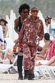 willow-smith-flaunts-pda-dewayne