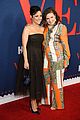 lena-dunham-taylor-swift-credit-sharp-stick
