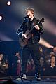 ed-performs-brits