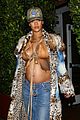 rihanna-bares