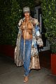 rihanna-bares
