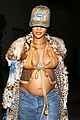 rihanna-bares