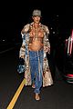 rihanna-bares