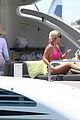 chrisley-boat