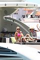 chrisley-boat