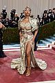 moschino-met-stars