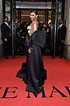 moschino-met-stars