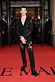 moschino-met-stars