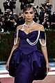 moschino-met-stars