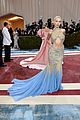 moschino-met-stars