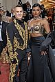 moschino-met-stars