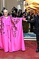 sebastian-stan-glenn-close-met-2022