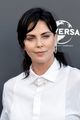 charlize-black