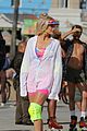 margot-neon3