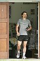orlando-bloom-grabs-groceries-gym