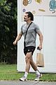 orlando-bloom-grabs-groceries-gym