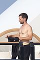 maguire-shirtless