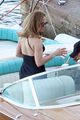 jlo-cap-boat