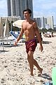 mendes-beachbday