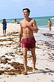 mendes-beachbday