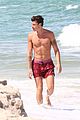 mendes-beachbday