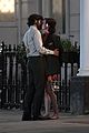 penn-badgley-kissing-scene-carlotte-ritchie