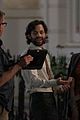 penn-badgley-kissing-scene-carlotte-ritchie