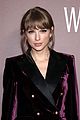 taylor-swift-cosigns-theory-about-10-albums