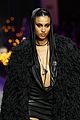 versaceshow-milan