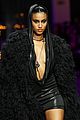 versaceshow-milan