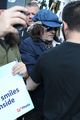 depp-boston-fans