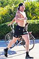 logan-shirtlessrun2