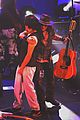 johnny-performs