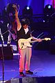 johnny-performs