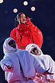rihanna-outfit-super-bowl