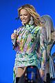 beyonce-costumes2