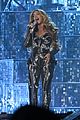 beyonce-costumes2