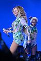 beyonce-costumes2