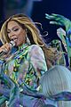 beyonce-costumes2