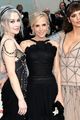 em-rata-phoebe