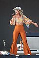 hassie-stagecoach