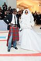rihanna-new